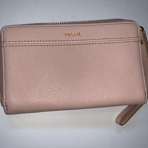NEW! Pink Fossil Wallet
